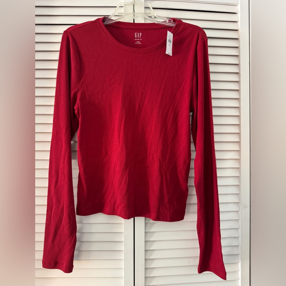 GAP Vibrant Red Modern Tee - L Tall